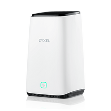 Cargar imagen en el visor de la galería, ZyXEL FWA510 Nebula 5G NR Router interior 2xRJ45 2.5G 1xUSB 3.0 4 puertos TS9 para antena externa